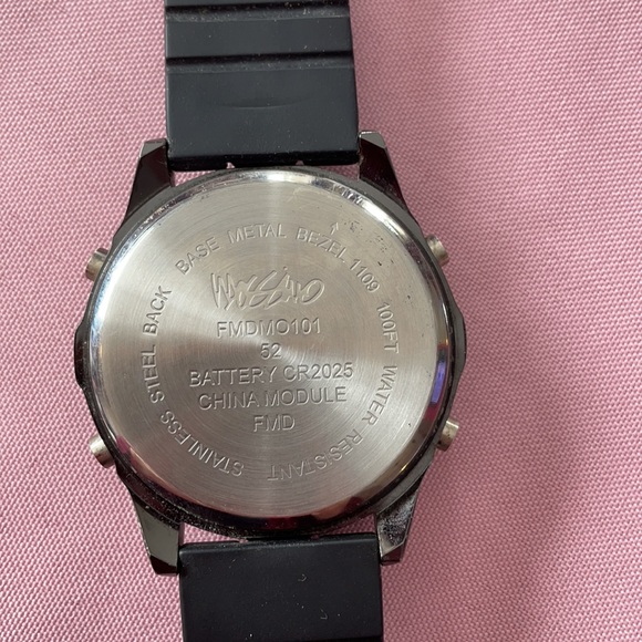 Mossimo Digital Wristwatch(A7) - Picture 7 of 7